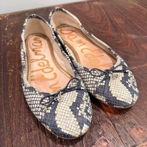 Sam Edelman Snakeskin Pattern Felicia Flats - Navy and Cream